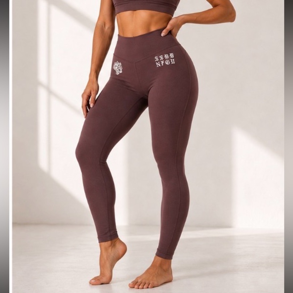 Darc Sport High-Waist Rare Leggings  flattering in Deep Plum XS Earth tone